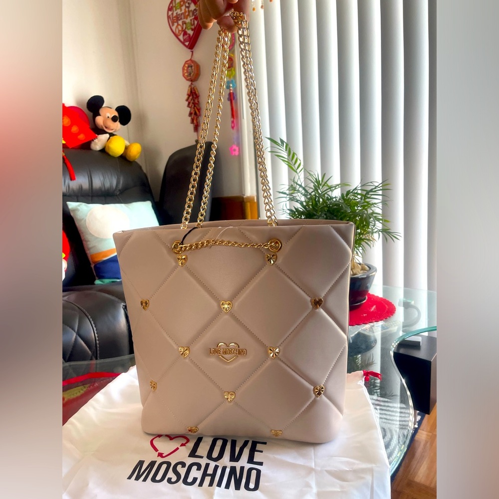 NWT Love Moshino Embellished quilted faux leather tote!
